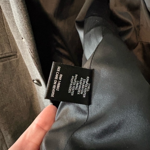 TORRID 3X ✨ Plus size Women's Gray Blazer good condition - Picture 4 of 5